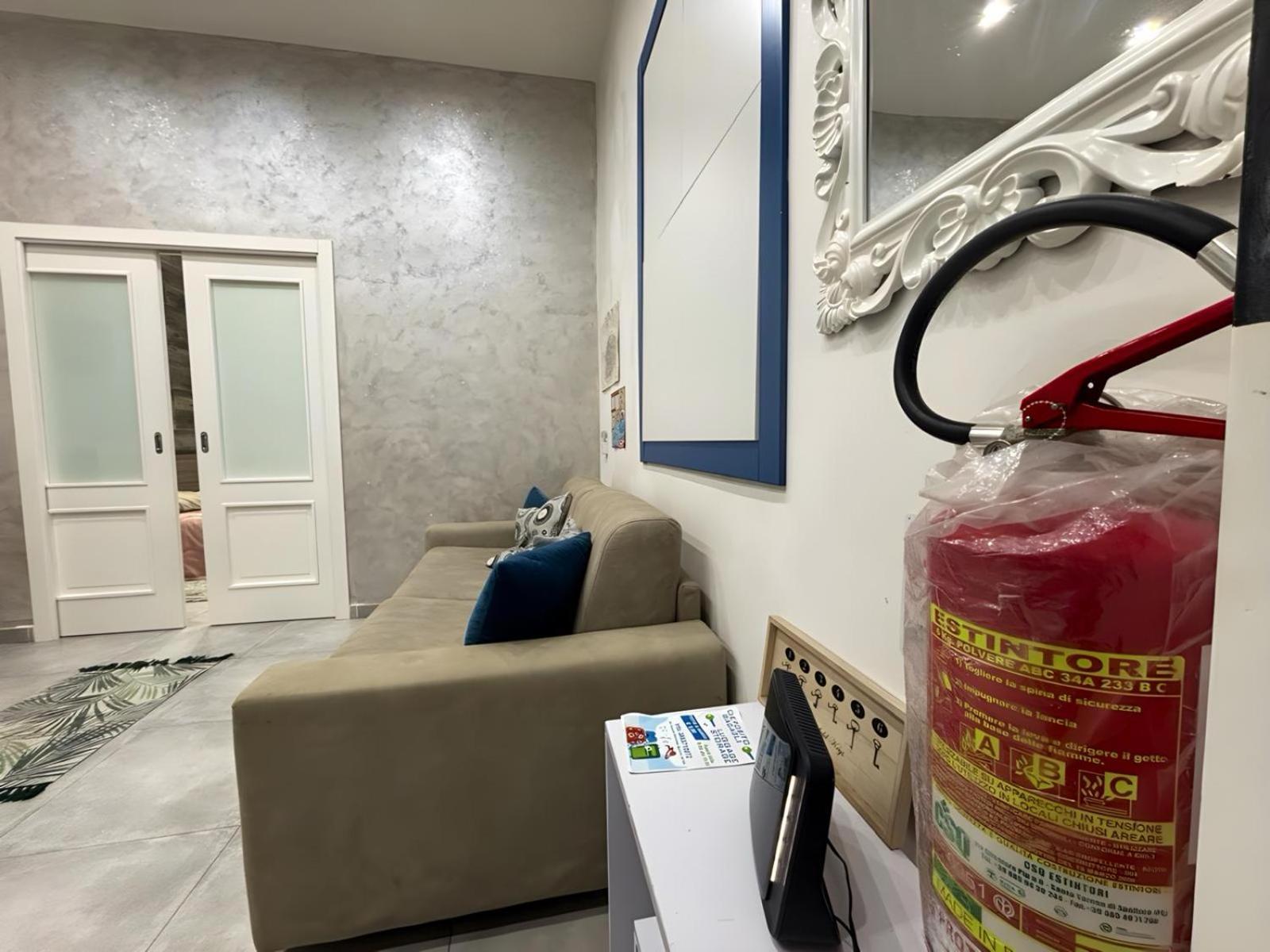 Marta'S Apartment เนเปิลส์ ภายนอก รูปภาพ
